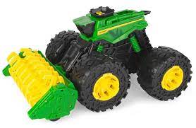 Britains Super Scale Combine