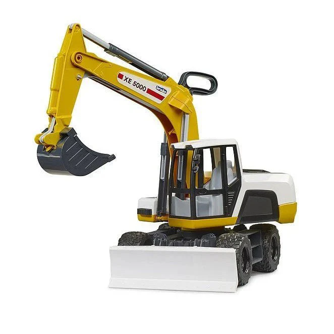 Bruder Excavator - Image 2