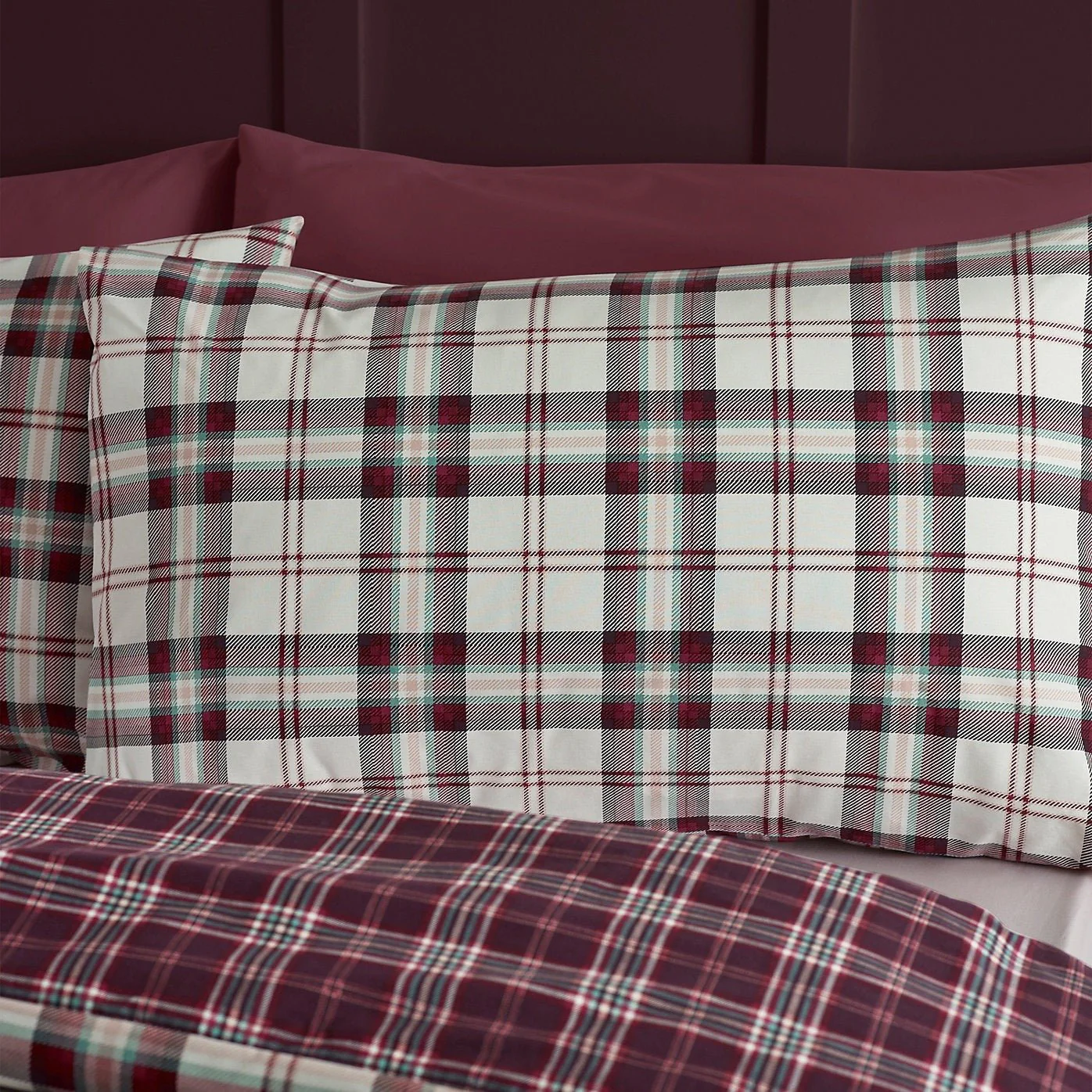 Catherine Lansfield Bedding Kelso Check Duvet Set Plum - Single - Image 3