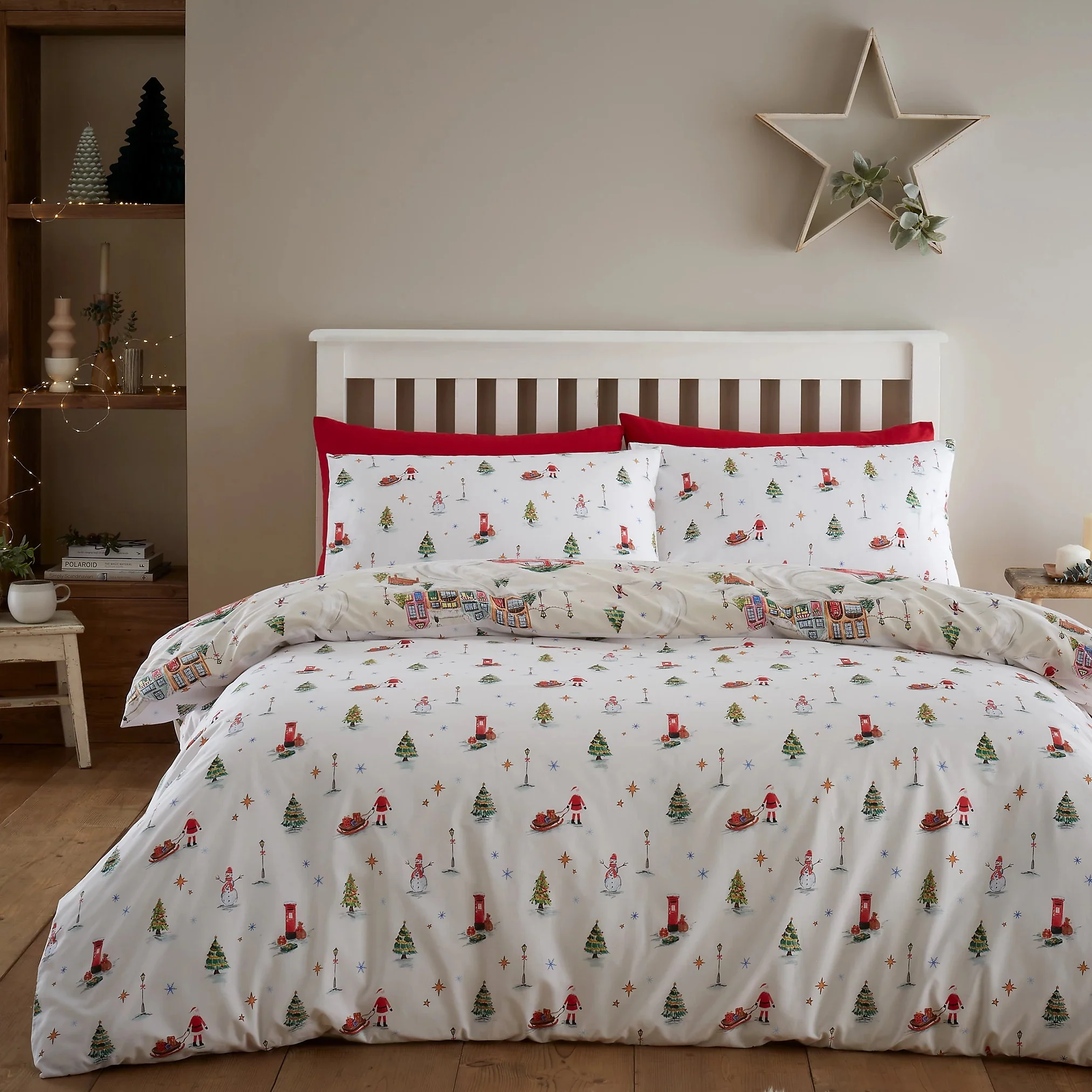 Catherine Lansfield Christmas Town Duvet Set - Double - Image 2