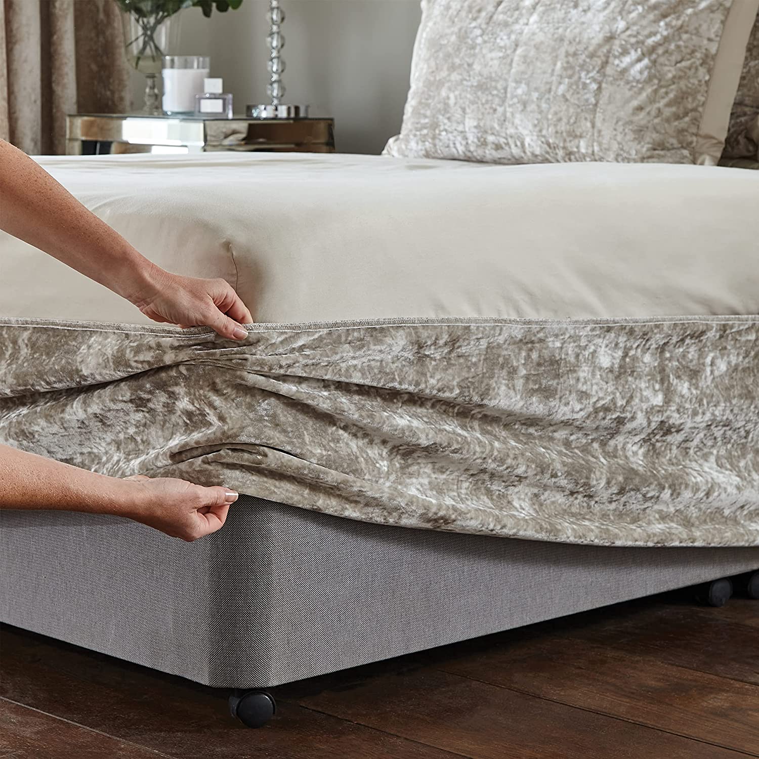Catherine Lansfield Crushed Velvet Double Divan Base Wrap Natural - Image 3