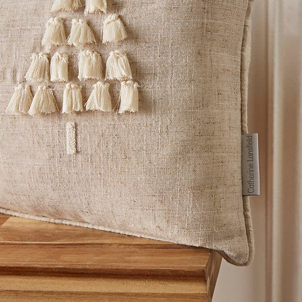 Catherine Lansfield Tufted Christmas Tree Cushion – Natural - Image 3