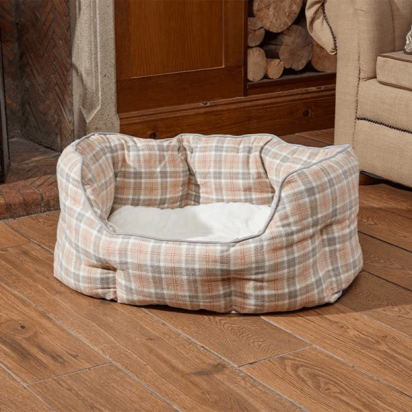 County Oval Pet Bed Large