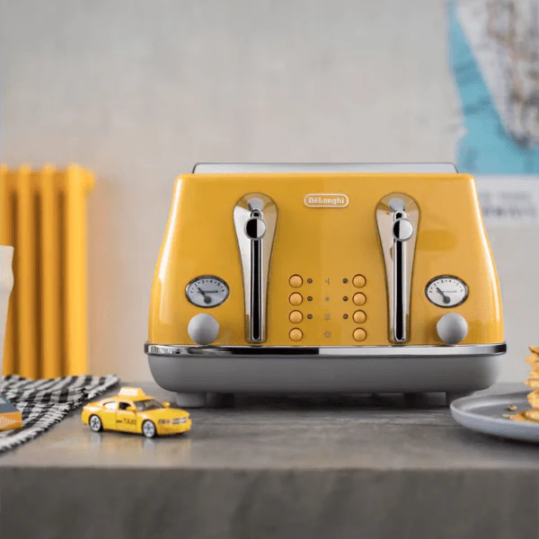 De'longhi Icona Capitals 4-Slice Toaster - Yellow - Image 2