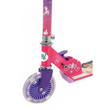 Disney Princess Folding Inline Scooter (with lightup wheels) - Image 4