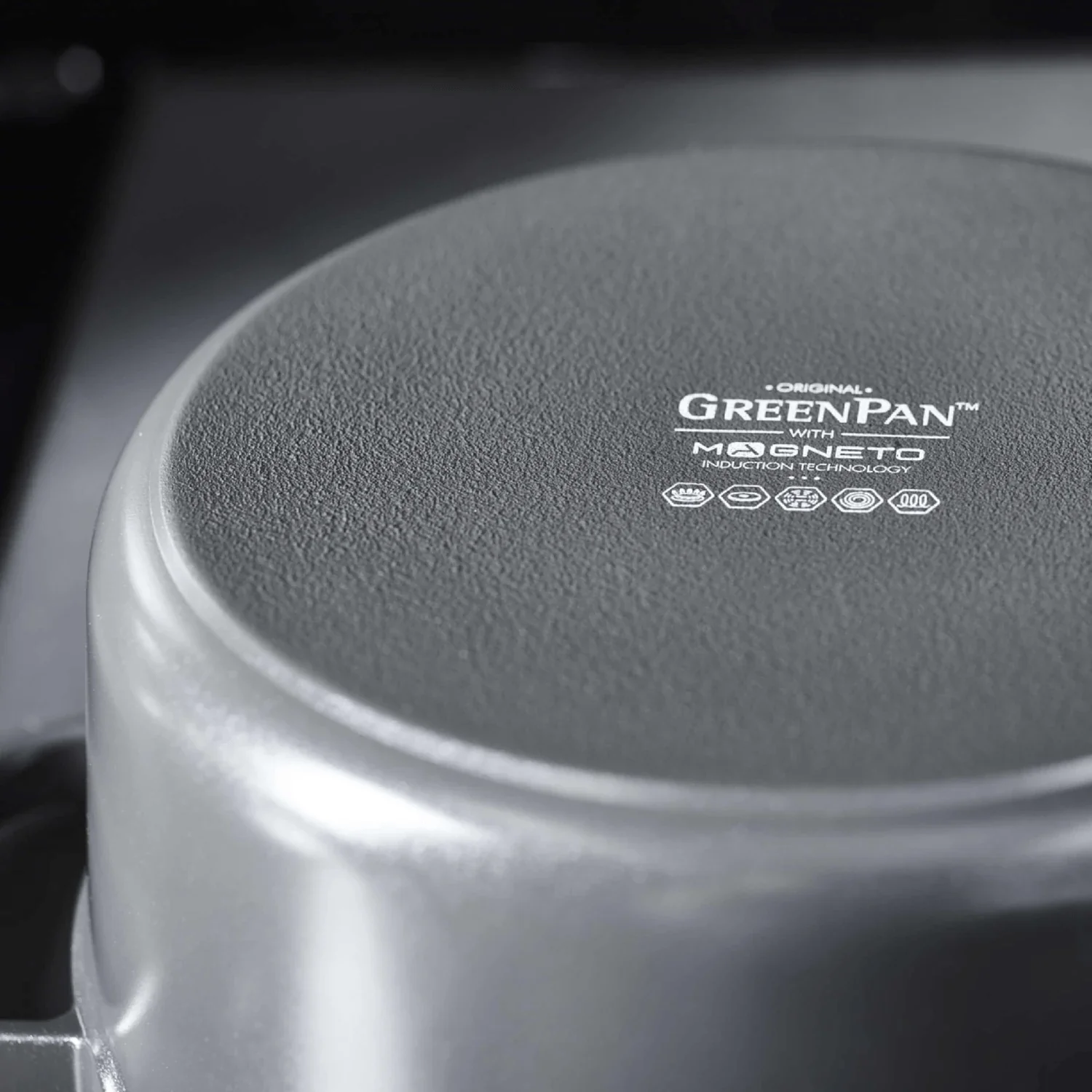 GreenPan Featherweights 26cm Black Casserole - Image 6