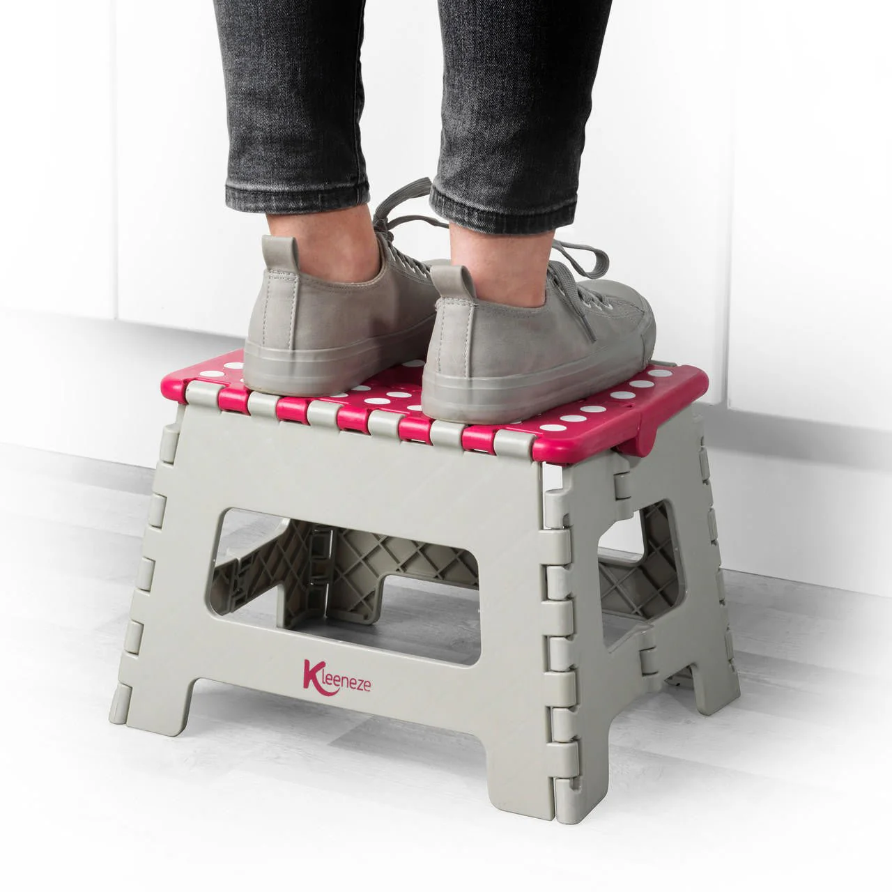 Kleeneze Small Folding Step Stool - Image 2