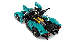 Lego 42208 Technic Aston Martin Valkyrie - Image 3