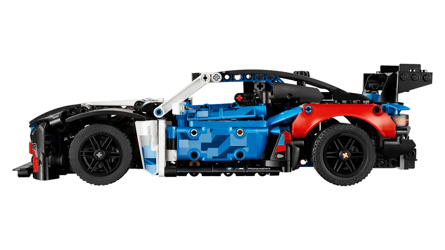 Lego 42226 Technic BMW M4 GT3 EVO Race Car - Image 3