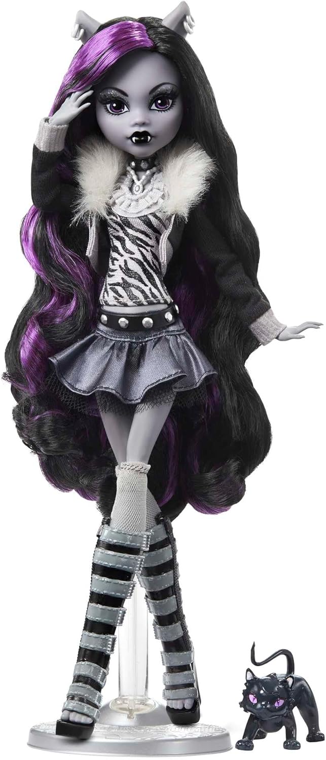 Monster High Reel Drama Doll - Clawdeen Wolf - Image 2