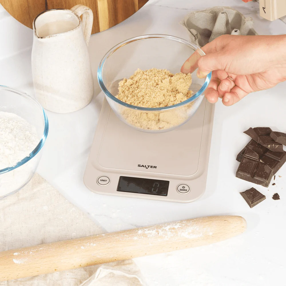 Salter Digital Kitchen Scale – Cream - Image 2