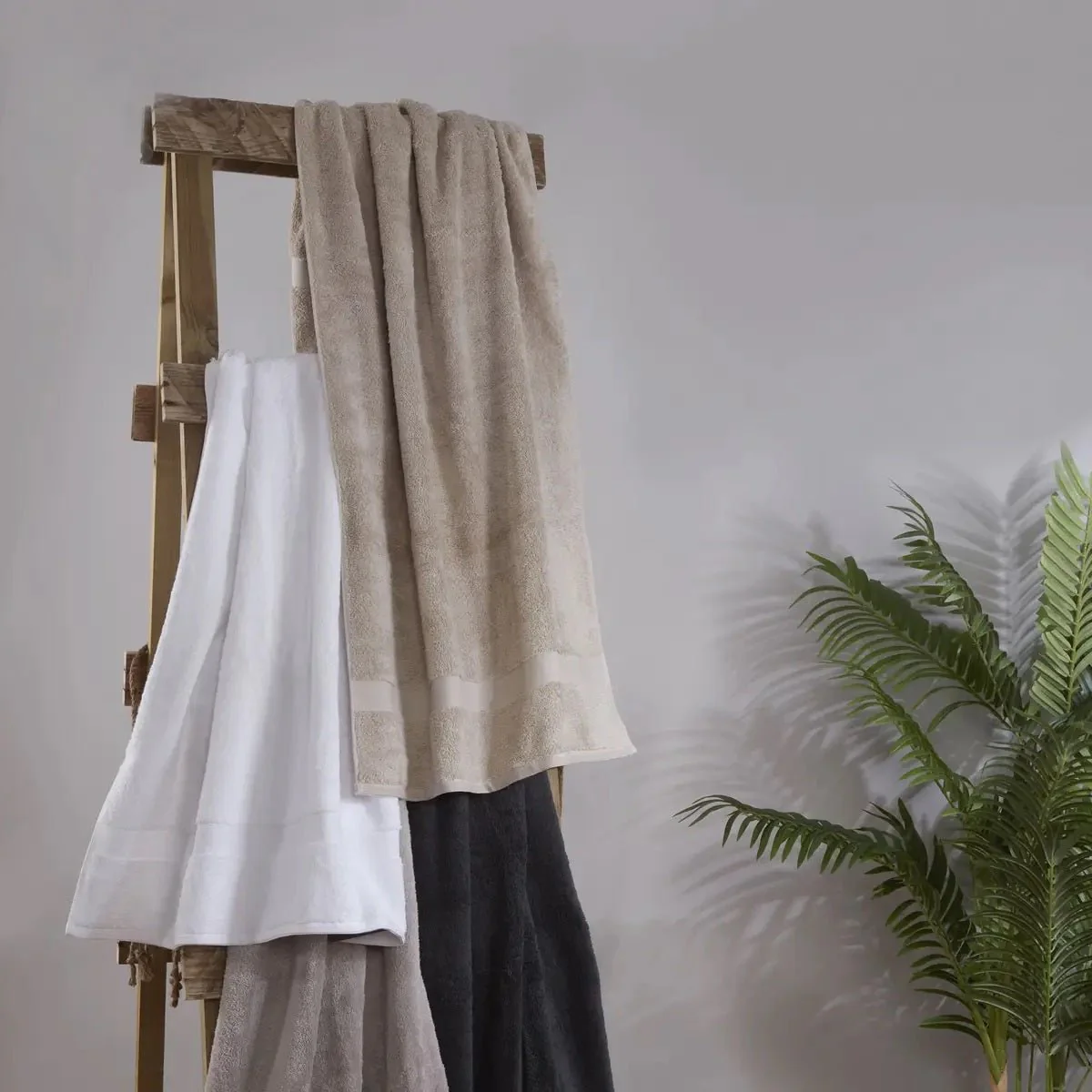 TLC 5 Star Hotel Concept 750GSM Face Cloth - Natural (Beige)