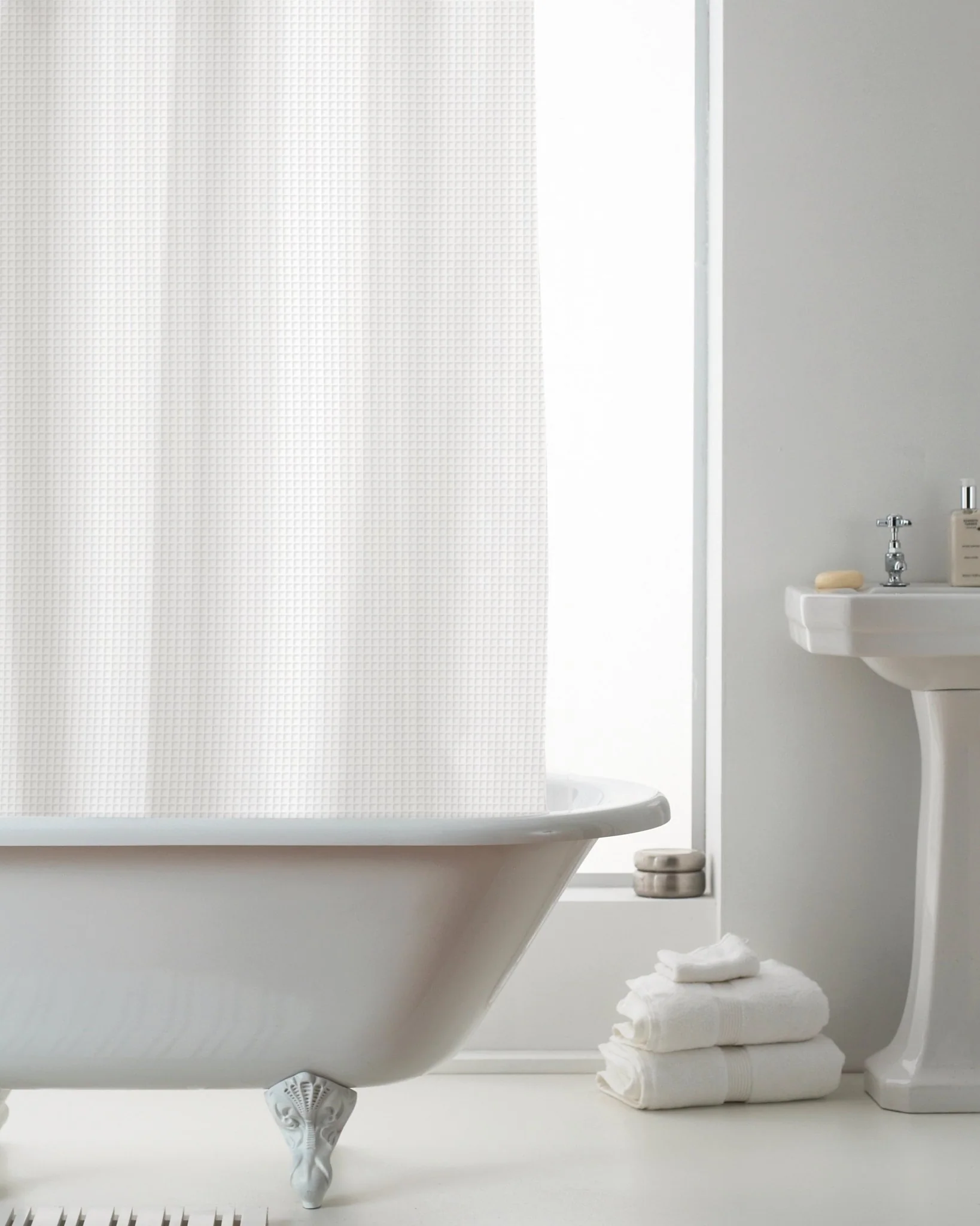 Waffle Pattern Shower Curtain with Liner – White