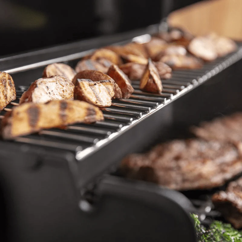 Weber Genesis E-315 Gas Barbecue - Image 3